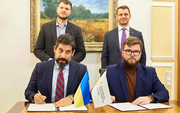 УЗ уклала контракт з американською компанією ще в 2018 році. Його мета - оновлення і модернізація рухомого складу українських залізниць.