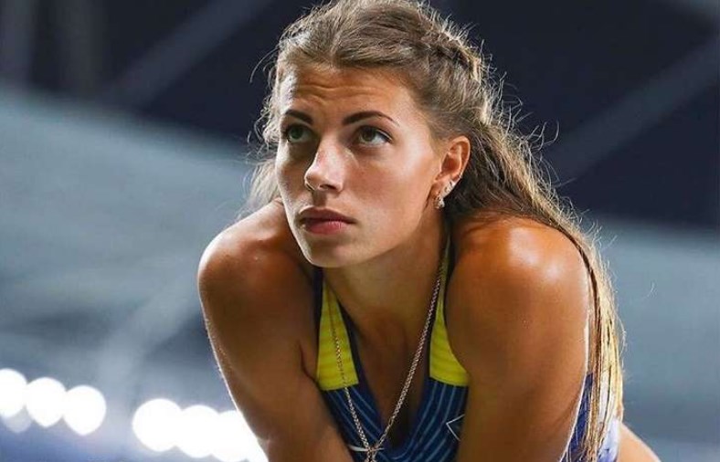 Українська легкоатлетка, призерка чемпіонату світу в стрибках у довжину Марина Бех порадувала новим спокусливим знімком. 