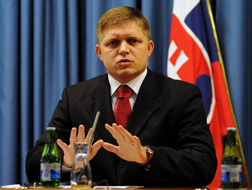 Прем'єр-міністр Словаччини Роберт Фіцо закликав до пом'якшення антиросійських санкцій.
