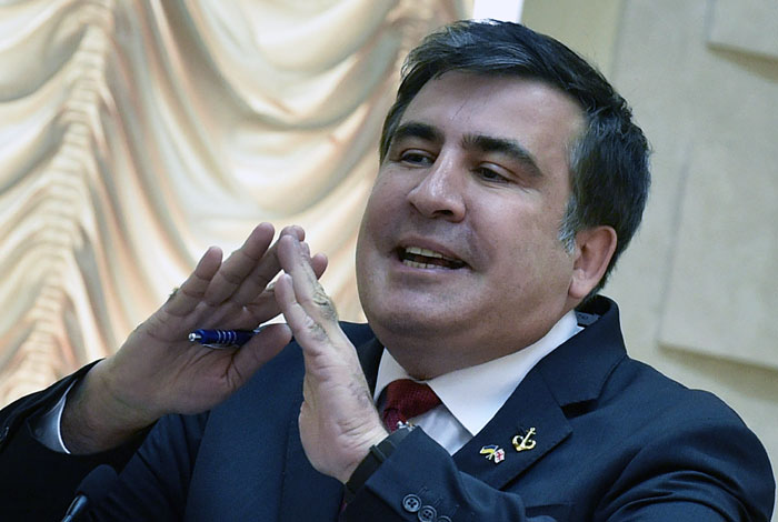 Губернатор Одесской области, экс-президент Грузии Михаил Саакашвили подает в отставку.