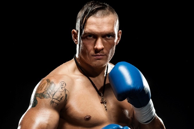 Український боксер Олександр Усик через рік буде готовий битися за пояс чемпіона світу у важкій вазі.
