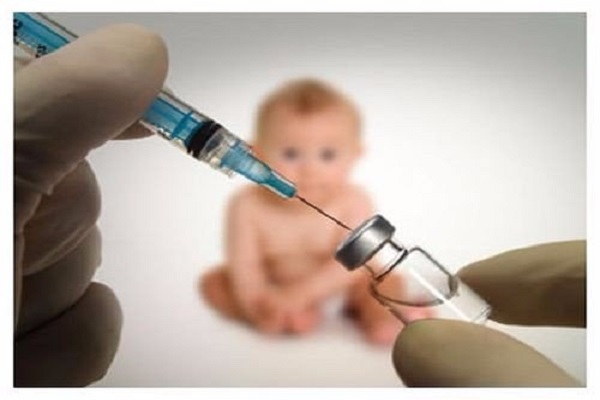 Наприкінці травня Верховний Суд підтвердив обов'язковість вакцинації і можливість відмовляти нещепленим дітям відвідувати дитсадки.