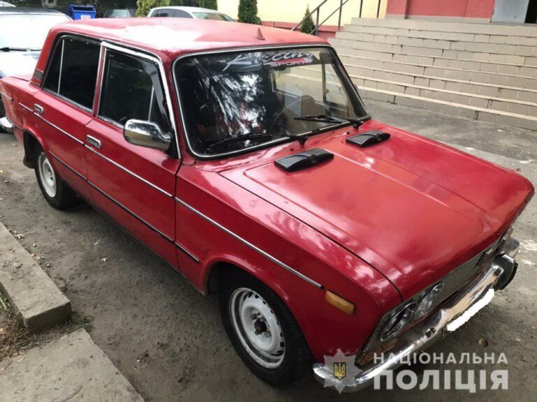 Співробітники Ужгородського відділення поліції з’ясували попередні обставини інциденту.
