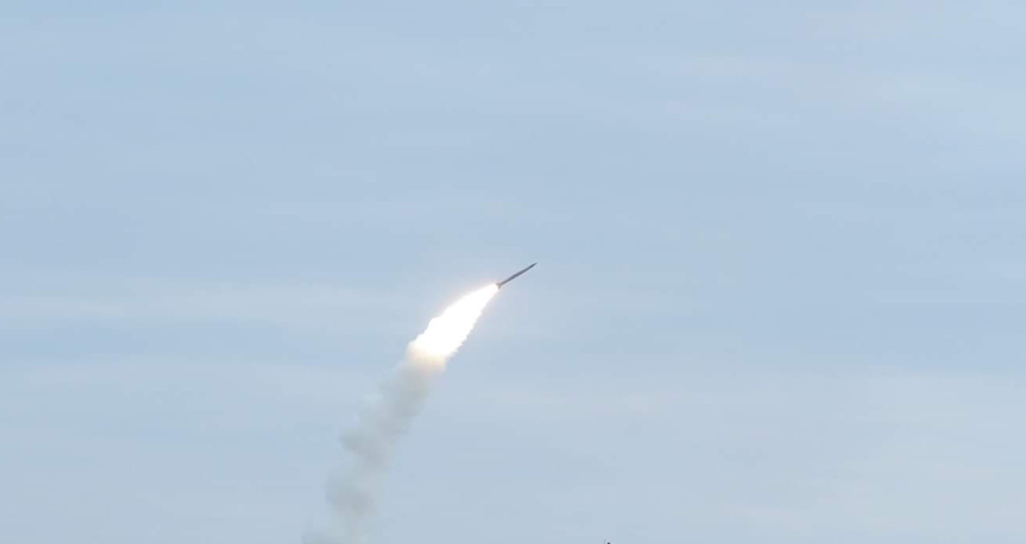 У Львові випустили 6 крилатих ракет із підводного човна розташованого в Чорному морі.