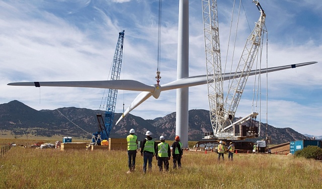 Один із гірських хребтів Закарпаття турецькі інвестори планують забудувати 140-метровими вітряками.