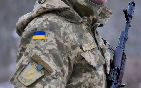 В Україні з 24 лютого триває загальна мобілізація. У Верховній Раді хочуть надати право нести службу засудженим українцям.