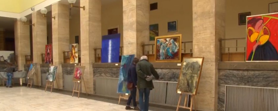 Виставка львівських художників відкриває в Ужгороді новий сезон мистецьких заходів / ВІДЕО
