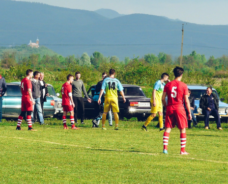 Стартовали соревнования во втором по рангу турнире Закарпатской области по футболу.