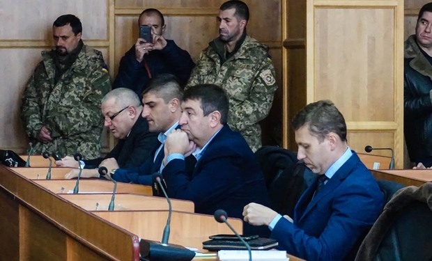 Со скандала из-за участников АТО началась сессия Ужгородского горсовета.