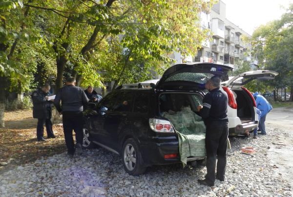 Чрезвычайное происшествие произошло сегодня 14 октября около 12 часов дня в Берегово, в многоквартирном дворе по улице Корятовича. 