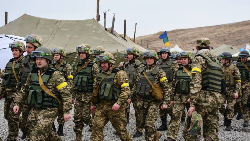 На сході України вже сьомий місяць триває війна, розпочата російським агресором. Військовозобов'язаних продовжують мобілізувати, відтак відправляти на фронт.