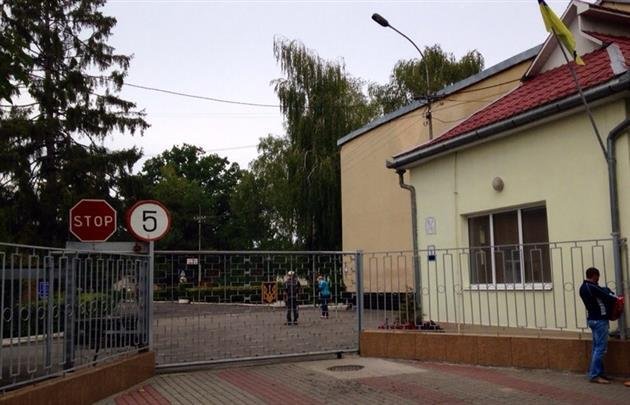 Военный госпиталь Мукачева получил волонтерскую помощь из Италии / ВИДЕО