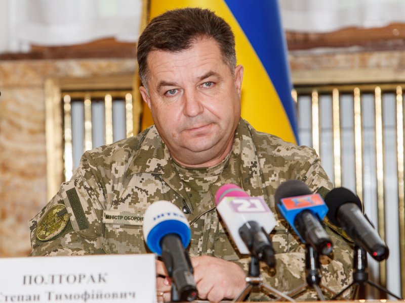 У понеділок, 29 червня, на Закарпатті з робочим візитом перебуває міністр оборони України Степан Полторак.
