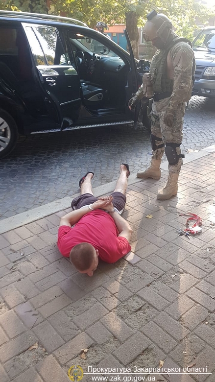 Їхню протиправну діяльність правоохоронці документували з січня по серпень 2019 року.