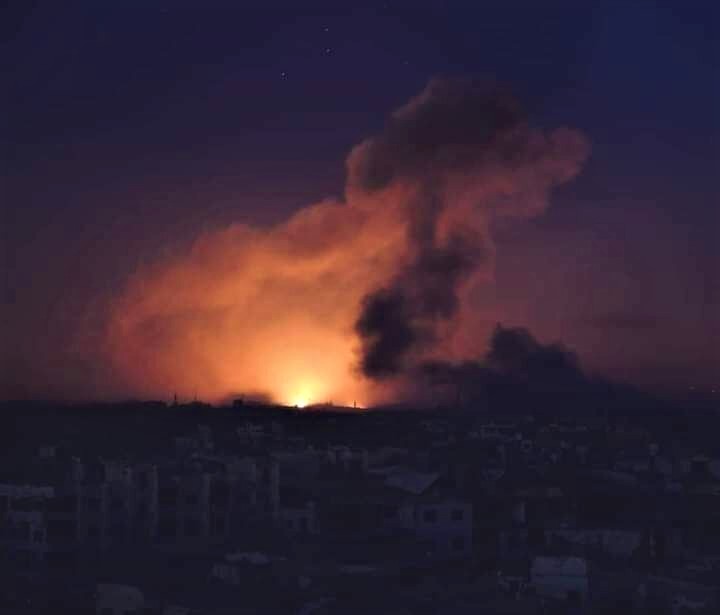 У ніч на неділю, 19 лютого, Ізраїль завдав ракетних ударів по столиці Сирії Дамаску та її передмістю. Ракета зачепила і цивільну інфраструктуру.


