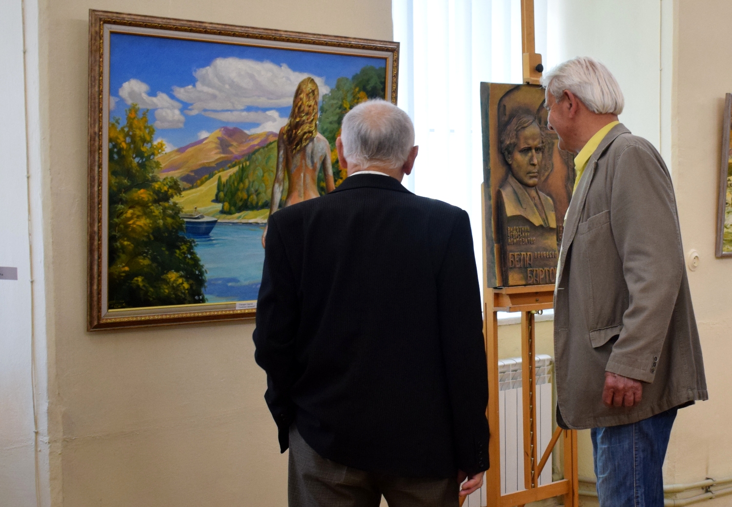 В Ужгороді відкрилася виставка робіт творчого об'єднання професійних художників Закарпаття (ФОТО)