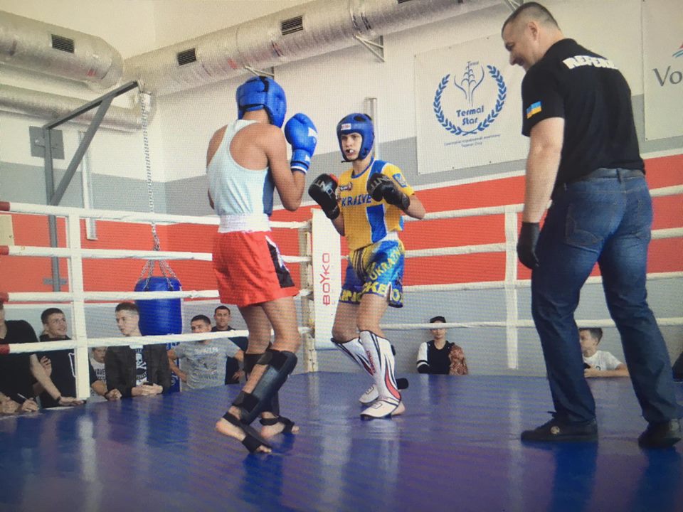 В Ужгороді відбулися змагання з кікбоксингу.