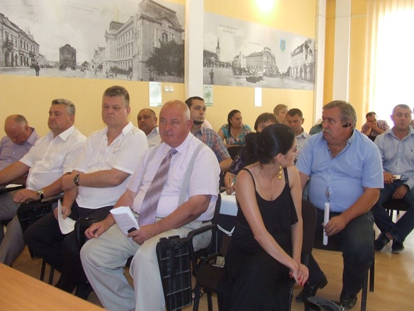 10 березня відбулася позачергова сесія Берегівської міської ради. 