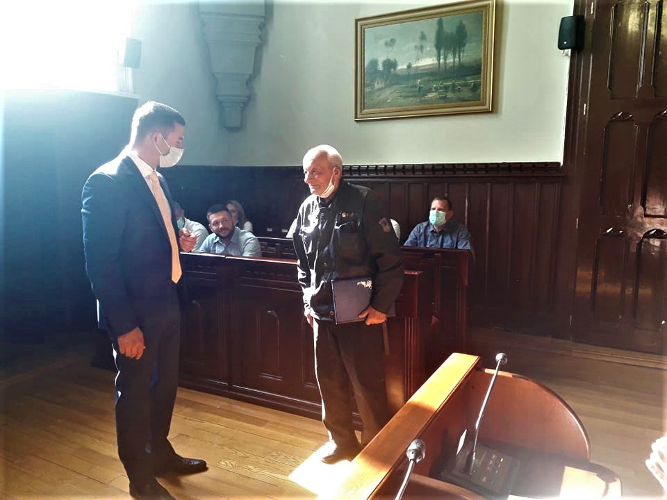Решение о присвоении трубочисту Берталону Товту звание «Почетного гражданина Мукачево» приняли на заседании очередной сессии городского совета.