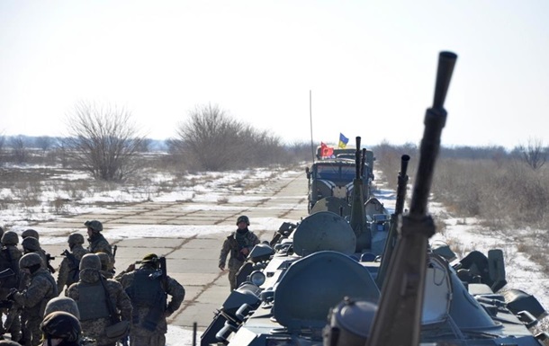 За минувшие сутки, 1 марта, подразделения сепаратистов 118 раз обстреляли позиции украинских военных на Донбассе. Один боец погиб, еще девять получили ранения, сообщает пресс-центр штаба АТО.