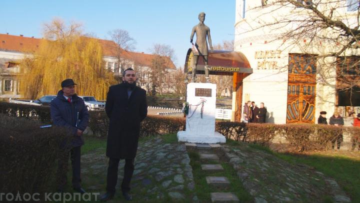 1 січня минуло 197 років з дня народження великого угорського поета-революціонера Шандор Петефі, автора “Національної пісні” – марсельєзи повстання угорського народу проти гніту Габсбургів.