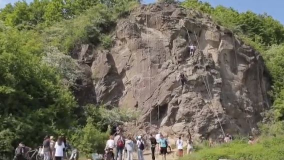 Відкрите тренування зі скелелазіння провели на Ужгородщині (ВІДЕО)