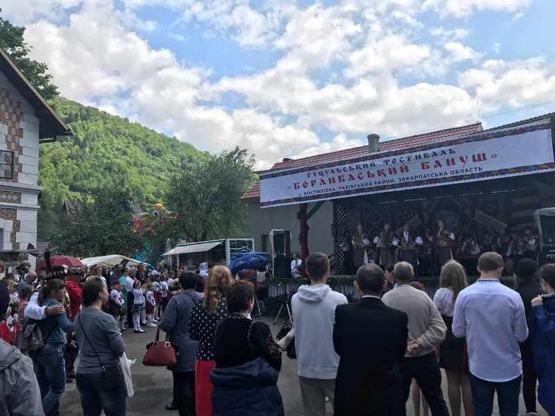 У Костилівці, що на Рахівщині, відбувся гастрономічний фестиваль «Берлибаський бануш».
